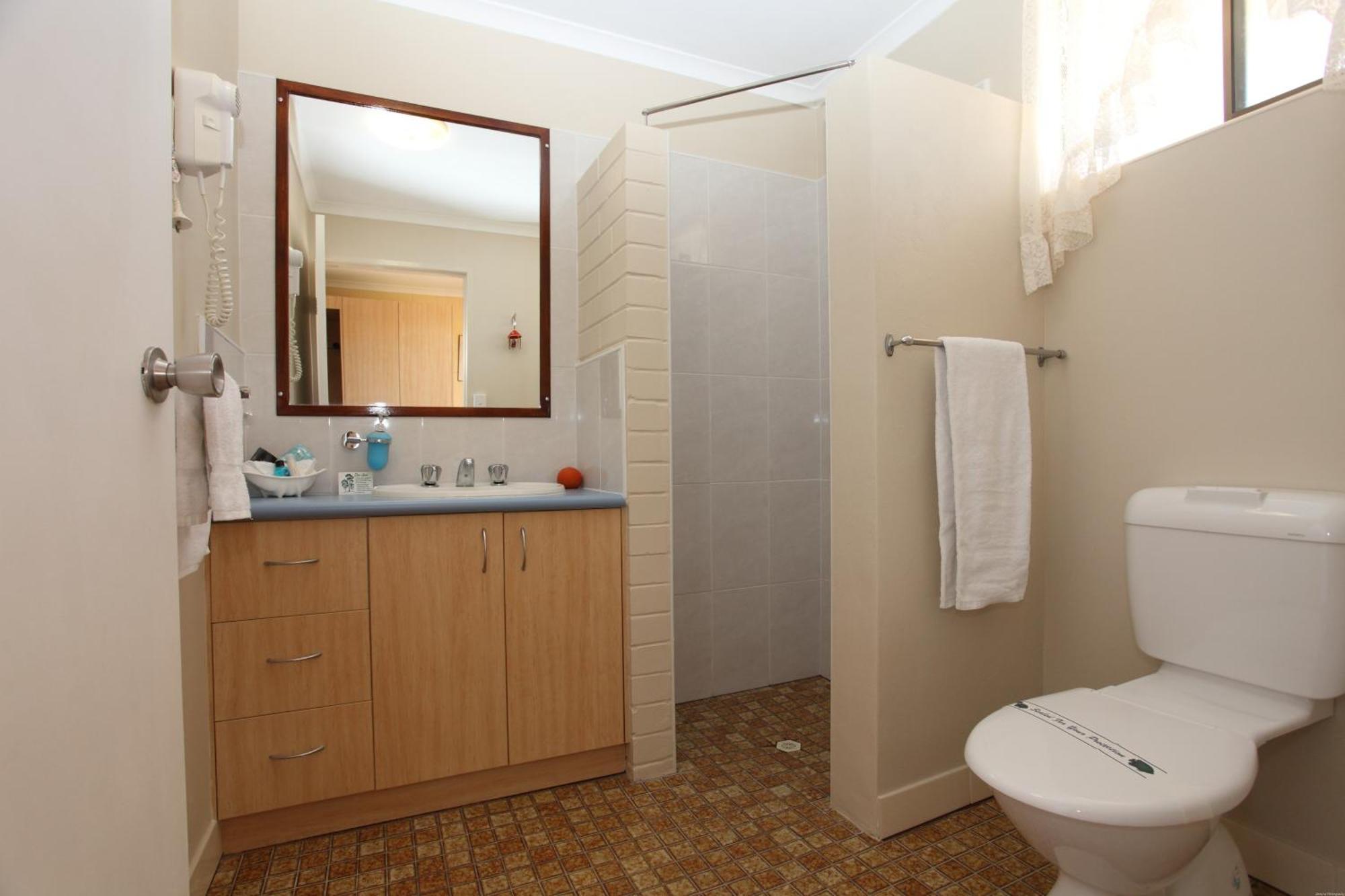 Pialba Motor Inn Hervey Bay Exterior photo