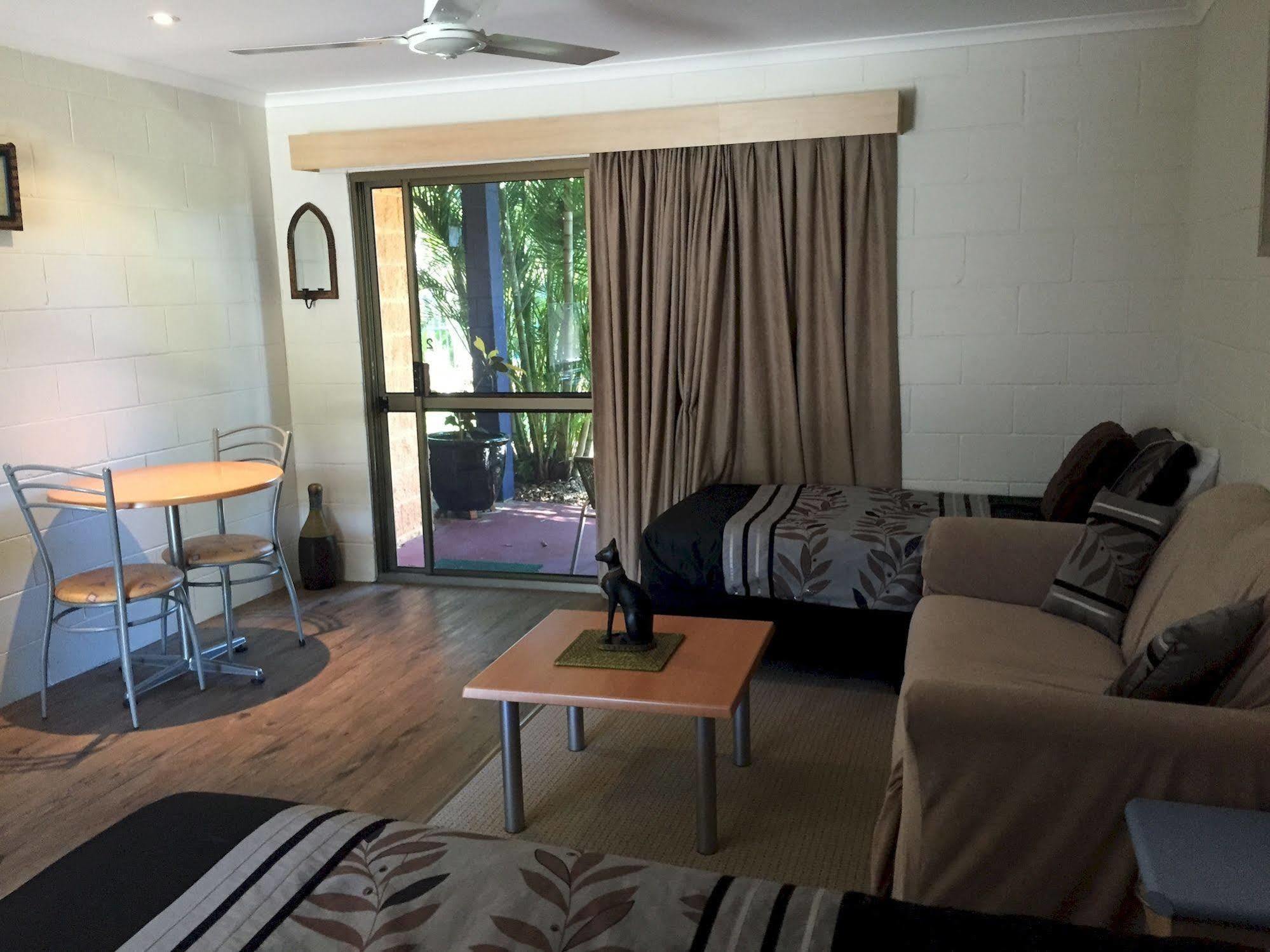 Pialba Motor Inn Hervey Bay Exterior photo